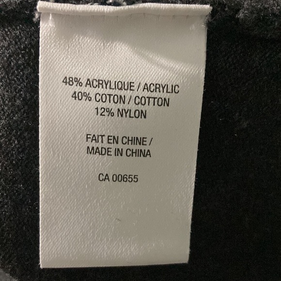 Reitmans cross over top with zipper detail lightweight sweater - Picture 6 of 7